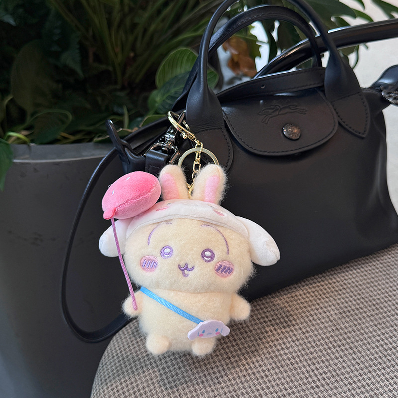Милый плюшевый брелок для путе – обзор и цена Travel Accessories Must Have