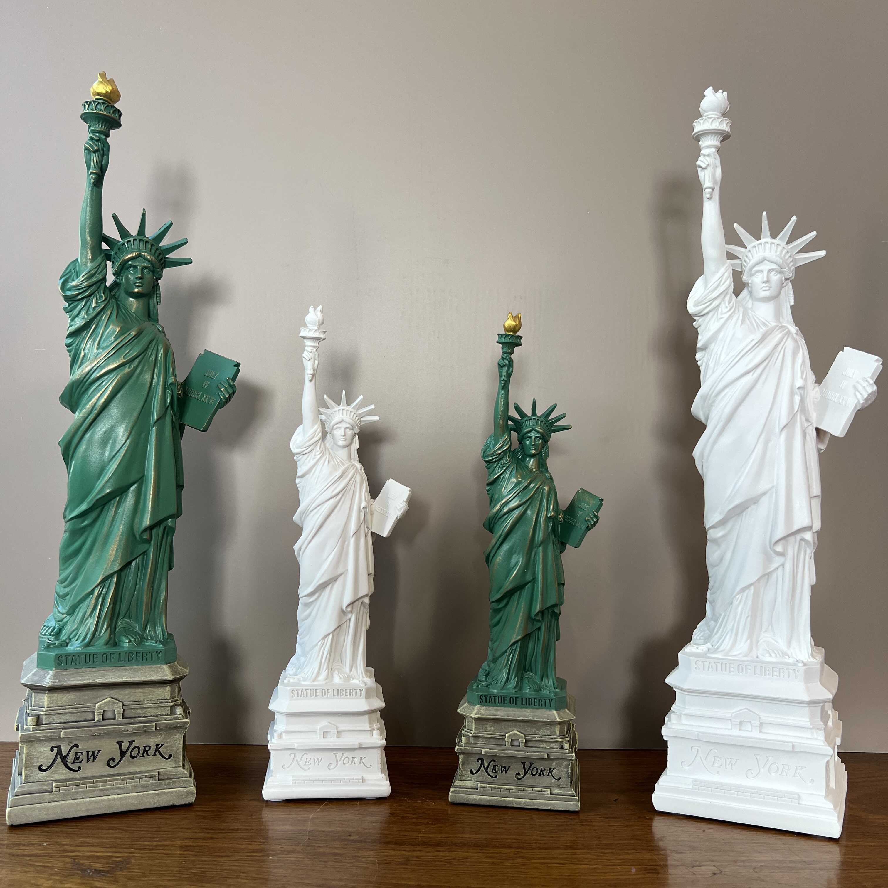 YuryFvna Статуя Свободы Модель – обзор и цена Travel Accessories New York