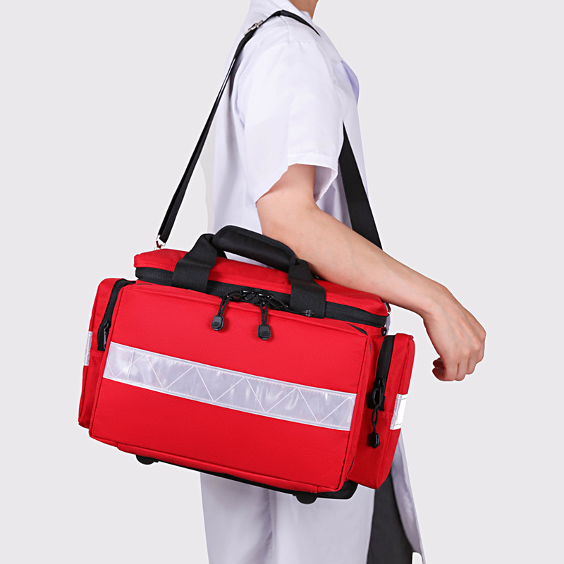 Аптечка первой помощи большой  – обзор и цена First Aid Travel Kit